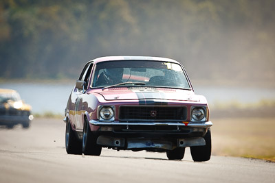 10;20-September-2009;Australia;Group-N;Historic-Touring-Cars;Kurwongbah;Lakeside-Classic-Speed-Festival;Lakeside-Park;Lakeside-Raceway;QLD;Queensland;auto;classic;historic;motorsport;racing;super-telephoto;vintage