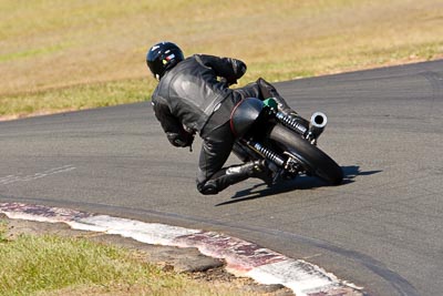 293;20-September-2009;Australia;Kurwongbah;Lakeside-Classic-Speed-Festival;Lakeside-Park;Lakeside-Raceway;QEMSC;QLD;Queensland;auto;classic;historic;motorbike;motorcycle;motorsport;racing;super-telephoto;vintage