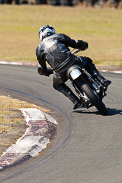 18;20-September-2009;Australia;Kurwongbah;Lakeside-Classic-Speed-Festival;Lakeside-Park;Lakeside-Raceway;QEMSC;QLD;Queensland;auto;classic;historic;motorbike;motorcycle;motorsport;racing;super-telephoto;vintage