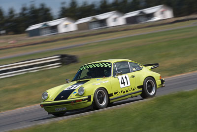 41;1975-Porsche-911-Carrera;30-October-2009;Australia;FOSC;Festival-of-Sporting-Cars;Geoff-Morgan;Group-S;NSW;New-South-Wales;Sports-Cars;Wakefield-Park;auto;classic;historic;motion-blur;motorsport;racing;super-telephoto;vintage