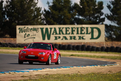 97;2005-Mazda-MX‒5;30-October-2009;Australia;FOSC;Festival-of-Sporting-Cars;John-Burgess;Mazda-MX‒5;Mazda-MX5;Mazda-Miata;NSW;New-South-Wales;Regularity;Wakefield-Park;auto;motorsport;racing;super-telephoto