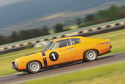 1;1971-Chrysler-Valiant-Charger;31-October-2009;Australia;FOSC;Festival-of-Sporting-Cars;NSW;New-South-Wales;Patrick-Townshend;Regularity;Wakefield-Park;auto;classic;historic;motorsport;racing;telephoto;vintage