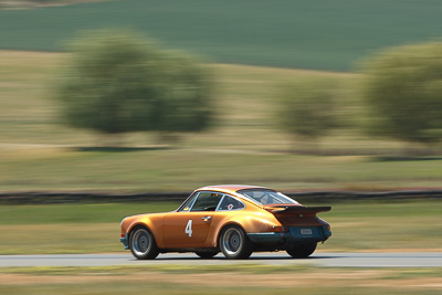 4;1972-Porsche-911;31-October-2009;Australia;Emile-Jansen;FOSC;Festival-of-Sporting-Cars;Marque-Sports;NSW;New-South-Wales;Wakefield-Park;auto;classic;historic;motion-blur;motorsport;racing;super-telephoto;vintage