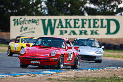 190;1976-Porsche-911-Carrera;31-October-2009;Australia;FOSC;Festival-of-Sporting-Cars;NSW;New-South-Wales;Regularity;Wakefield-Park;auto;classic;historic;motorsport;racing;super-telephoto;vintage