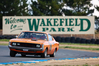 1;1971-Chrysler-Valiant-Charger;31-October-2009;Australia;FOSC;Festival-of-Sporting-Cars;NSW;New-South-Wales;Patrick-Townshend;Regularity;Wakefield-Park;auto;classic;historic;motorsport;racing;super-telephoto;vintage