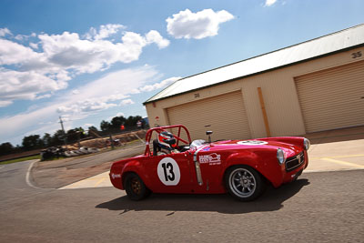 13;1963-MG-Midget;31-October-2009;Australia;Damien-Meyer;FOSC;Festival-of-Sporting-Cars;Marque-Sports;NSW;New-South-Wales;Wakefield-Park;auto;classic;historic;motorsport;racing;vintage;wide-angle