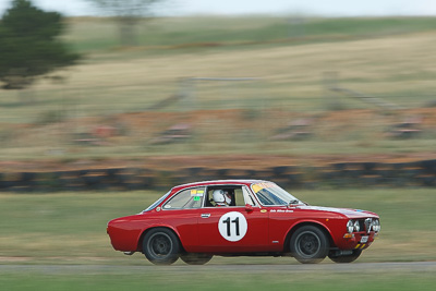 11;1970-Alfa-Romeo-GTV;31-October-2009;Australia;Colin-Wilson‒Brown;FOSC;Festival-of-Sporting-Cars;Group-S;NSW;New-South-Wales;Sports-Cars;Wakefield-Park;auto;classic;historic;motion-blur;motorsport;racing;super-telephoto;vintage