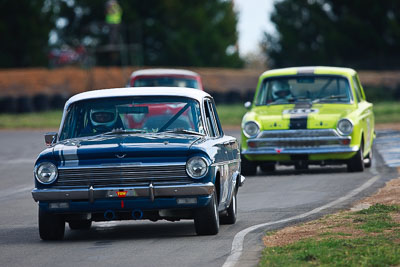 131;1964-Holden-EH;31-October-2009;Australia;Bob-Harris;FOSC;Festival-of-Sporting-Cars;Group-N;Historic-Touring-Cars;NSW;New-South-Wales;Wakefield-Park;auto;classic;historic;motorsport;racing;super-telephoto;vintage