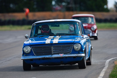 132;1964-Vauxhall-Velox;31-October-2009;Australia;Bill-Callan;FOSC;Festival-of-Sporting-Cars;Group-N;Historic-Touring-Cars;NSW;New-South-Wales;Wakefield-Park;auto;classic;historic;motorsport;racing;super-telephoto;vintage