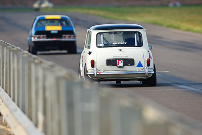 155;1964-Morris-Cooper-S;31-October-2009;Australia;FOSC;Festival-of-Sporting-Cars;Group-N;Historic-Touring-Cars;NSW;New-South-Wales;Santino-Di-Carlo;Wakefield-Park;auto;classic;historic;motorsport;racing;super-telephoto;vintage