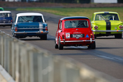 270;1963-Morris-Cooper-S;31-October-2009;Australia;FOSC;Festival-of-Sporting-Cars;Group-N;Historic-Touring-Cars;NSW;New-South-Wales;Paul-Battersby;Wakefield-Park;auto;classic;historic;motorsport;racing;super-telephoto;vintage