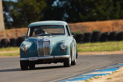 24;1956-MG-ZA-Magnette;31-October-2009;Australia;Bruce-Smith;FOSC;Festival-of-Sporting-Cars;Group-N;Historic-Touring-Cars;NSW;New-South-Wales;Wakefield-Park;auto;classic;historic;motorsport;racing;super-telephoto;vintage