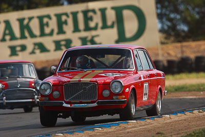 44;1972-Volvo-164-E;31-October-2009;Australia;FOSC;Festival-of-Sporting-Cars;Group-N;Historic-Touring-Cars;NSW;New-South-Wales;Vince-Harmer;Wakefield-Park;auto;classic;historic;motorsport;racing;super-telephoto;vintage