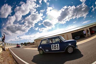 181;1963-Morris-Cooper-S;31-October-2009;Australia;David-Gray;FOSC;Festival-of-Sporting-Cars;Group-N;Historic-Touring-Cars;NSW;New-South-Wales;Wakefield-Park;auto;classic;fisheye;historic;motorsport;racing;vintage