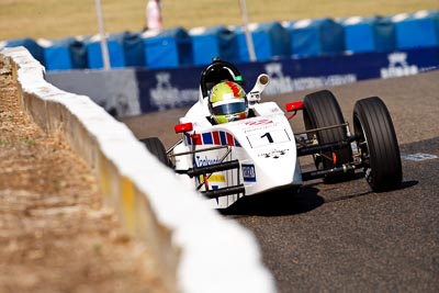 1;1-November-2009;Australia;Benjamin-Porter;Checkmate;NSW;NSW-State-Championship;NSWRRC;Narellan;New-South-Wales;Oran-Park-Raceway;auto;motorsport;racing;super-telephoto