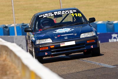 118;1-November-2009;Australia;Honda-Civic;Improved-Production;Lee-Wallis;NSW;NSW-State-Championship;NSWRRC;Narellan;New-South-Wales;Oran-Park-Raceway;auto;motorsport;racing;super-telephoto