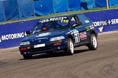 118;1-November-2009;Australia;Honda-Civic;Improved-Production;Lee-Wallis;NSW;NSW-State-Championship;NSWRRC;Narellan;New-South-Wales;Oran-Park-Raceway;auto;motorsport;racing;super-telephoto