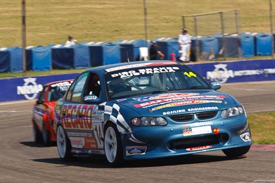14;1-November-2009;Australia;Holden-Commodore-VX;Improved-Production;NSW;NSW-State-Championship;NSWRRC;Narellan;New-South-Wales;Oran-Park-Raceway;Scott-Bucton;auto;motorsport;racing;telephoto