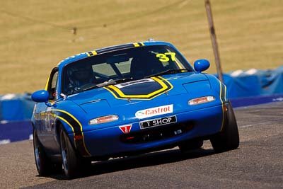 37;1-November-2009;Australia;Corey-Stevens;Mazda-MX‒5;Mazda-MX5;Mazda-Miata;NSW;NSW-State-Championship;NSWRRC;Narellan;New-South-Wales;Oran-Park-Raceway;Paul-Keefer;Production-Sports-Cars;auto;motorsport;racing;super-telephoto