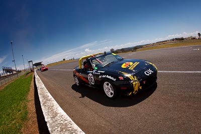 86;1-November-2009;Australia;Greg-Quince;Mazda-MX‒5;Mazda-MX5;Mazda-Miata;Murray-Scoble;NSW;NSW-State-Championship;NSWRRC;Narellan;New-South-Wales;Oran-Park-Raceway;Production-Sports-Cars;auto;fisheye;motorsport;racing