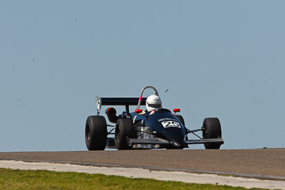 25;1-November-2009;Australia;Greg-Muddle;NSW;NSW-State-Championship;NSWRRC;Narellan;New-South-Wales;Oran-Park-Raceway;Racing-Cars;Ralt-RT-30;Sports-Cars;auto;motorsport;racing;super-telephoto