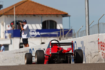 56;1-November-2009;Australia;Kevin-Lewis;NSW;NSW-State-Championship;NSWRRC;Narellan;New-South-Wales;Oran-Park-Raceway;Racing-Cars;Reynard;Sports-Cars;auto;motorsport;racing;super-telephoto