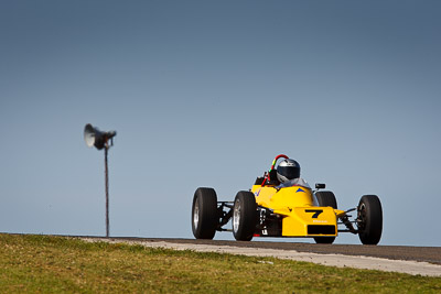 7;1-November-2009;Australia;Cas-Galjaardt;Elwyn-004;Formula-Ford;NSW;NSW-State-Championship;NSWRRC;Narellan;New-South-Wales;Oran-Park-Raceway;auto;motorsport;racing;super-telephoto