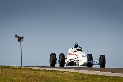 52;1-November-2009;Australia;Daniel-Lewis;Formula-Ford;NSW;NSW-State-Championship;NSWRRC;Narellan;New-South-Wales;Oran-Park-Raceway;Van-Dieman;auto;motorsport;racing;super-telephoto