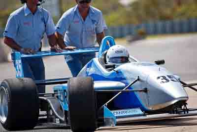 35;20-March-2010;Australia;Chris-Farrell;Fomula-Tasman;Formula-4000;Morgan-Park-Raceway;QLD;Queensland;Warwick;auto;motorsport;racing;super-telephoto