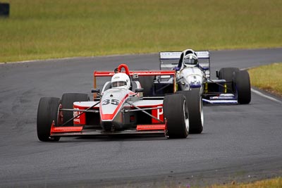 35;21-March-2010;Australia;Chris-Farrell;Fomula-Tasman;Formula-4000;Morgan-Park-Raceway;QLD;Queensland;Warwick;auto;motorsport;racing;super-telephoto