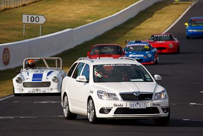 2-April-2010;Australia;Bathurst;FOSC;Festival-of-Sporting-Cars;Mt-Panorama;NSW;New-South-Wales;Skoda-Octavia-RS;auto;motorsport;officials;racing;super-telephoto;Škoda-Octavia-RS