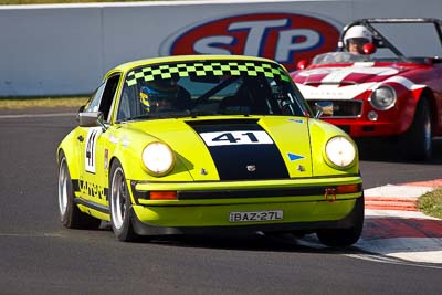 41;1975-Porsche-911-Carrera;2-April-2010;Australia;BAZ27L;Bathurst;FOSC;Festival-of-Sporting-Cars;Geoff-Morgan;Historic-Sports-Cars;Mt-Panorama;NSW;New-South-Wales;auto;classic;motorsport;racing;super-telephoto;vintage