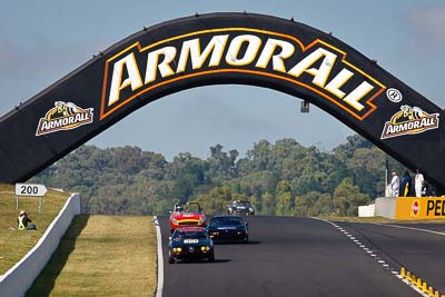 351;38;91;1970-MGB-Roadster;1976-Ferrari-308GTB;2-April-2010;Australia;Bathurst;FOSC;Festival-of-Sporting-Cars;Historic-Sports-Cars;Mt-Panorama;NSW;New-South-Wales;Steve-Constantinidis;Steve-Dunn;Steve-Dunne‒Contant;auto;classic;motorsport;racing;super-telephoto;vintage