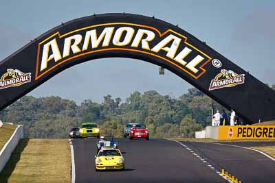 49;1973-Porsche-911-Carrera-RS;2-April-2010;Australia;Bathurst;FOSC;Festival-of-Sporting-Cars;Historic-Sports-Cars;Lloyd-Hughes;Mt-Panorama;NSW;New-South-Wales;auto;classic;motorsport;racing;super-telephoto;vintage