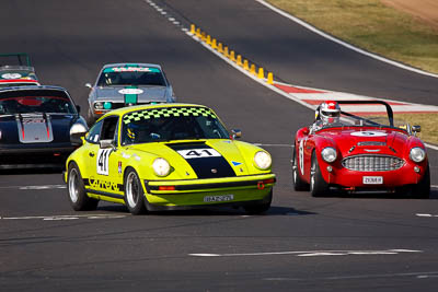 41;1975-Porsche-911-Carrera;2-April-2010;Australia;BAZ27L;Bathurst;FOSC;Festival-of-Sporting-Cars;Geoff-Morgan;Historic-Sports-Cars;Mt-Panorama;NSW;New-South-Wales;auto;classic;motorsport;racing;super-telephoto;vintage