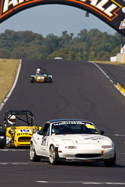 911;1990-Mazda-MX‒5;2-April-2010;Adam-Dodd;Australia;Bathurst;FOSC;Festival-of-Sporting-Cars;Marque-Sports;Mazda-MX‒5;Mazda-MX5;Mazda-Miata;Mt-Panorama;NSW;New-South-Wales;auto;motorsport;racing;super-telephoto