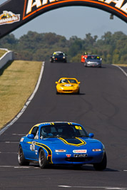 62;1993-Mazda-MX‒5;2-April-2010;Australia;Bathurst;FOSC;Festival-of-Sporting-Cars;Marque-Sports;Mazda-MX‒5;Mazda-MX5;Mazda-Miata;Mt-Panorama;NSW;New-South-Wales;Paul-Keefer;auto;motorsport;racing;super-telephoto