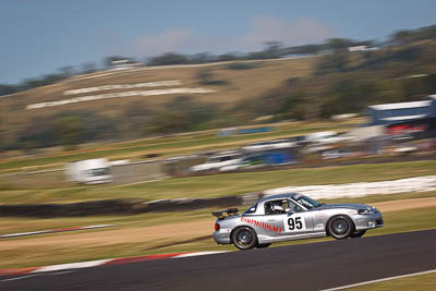 95;1995-Mazda-MX‒5;2-April-2010;Australia;Bathurst;FOSC;Festival-of-Sporting-Cars;Marque-Sports;Matilda-Mravicic;Mazda-MX‒5;Mazda-MX5;Mazda-Miata;Mt-Panorama;NSW;New-South-Wales;auto;motion-blur;motorsport;racing;telephoto