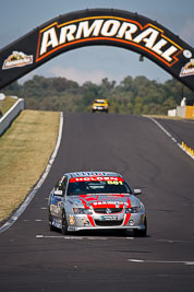 881;2-April-2010;2004-Holden-Commodore-VZ;Australia;Bathurst;FOSC;Festival-of-Sporting-Cars;Geoffrey-Kite;Improved-Production;Mt-Panorama;NSW;New-South-Wales;auto;motorsport;racing;super-telephoto