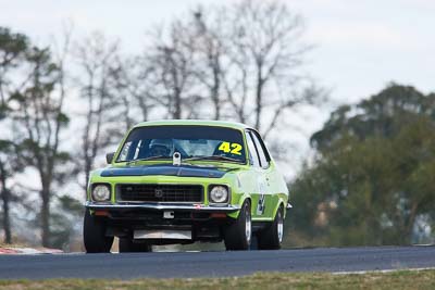 42;1973-Holden-Torana-XU‒1;2-April-2010;Australia;Bathurst;FOSC;Festival-of-Sporting-Cars;Historic-Touring-Cars;Mt-Panorama;NSW;New-South-Wales;Teresa-Campbell;auto;classic;motorsport;racing;super-telephoto;vintage