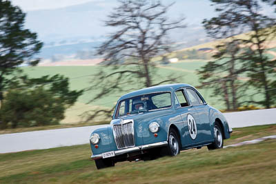 24;1956-MG-ZA-Magnette;2-April-2010;21828H;Australia;Bathurst;Bruce-Smith;FOSC;Festival-of-Sporting-Cars;Historic-Touring-Cars;Mt-Panorama;NSW;New-South-Wales;auto;classic;motorsport;racing;super-telephoto;vintage