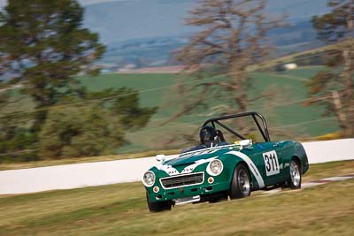 311;1967-Datsun-Fairlady;2-April-2010;Andre-Breit;Australia;Bathurst;FOSC;Festival-of-Sporting-Cars;Historic-Sports-Cars;Mt-Panorama;NSW;New-South-Wales;auto;classic;motorsport;racing;super-telephoto;vintage