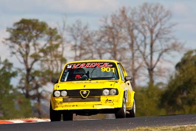 901;1981-Alfa-Romeo-Alfasud;2-April-2010;Australia;Bathurst;FOSC;Festival-of-Sporting-Cars;Marque-Sports;Mt-Panorama;NSW;New-South-Wales;Paul-Murray;auto;motorsport;racing;super-telephoto