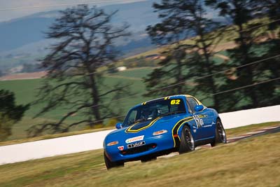 62;1993-Mazda-MX‒5;2-April-2010;Australia;Bathurst;FOSC;Festival-of-Sporting-Cars;Marque-Sports;Mazda-MX‒5;Mazda-MX5;Mazda-Miata;Mt-Panorama;NSW;New-South-Wales;Paul-Keefer;auto;motorsport;racing;super-telephoto