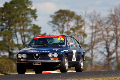 19;1975-Alfa-Romeo-Alfetta-GT;2-April-2010;Australia;Bathurst;David-Wong;FOSC;Festival-of-Sporting-Cars;Improved-Production;Mt-Panorama;NSW;New-South-Wales;auto;motorsport;racing;super-telephoto