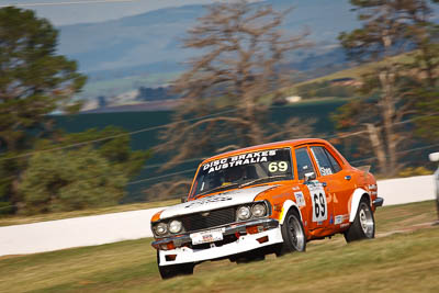 69;1975-Mazda-Capella;2-April-2010;Australia;Bathurst;FOSC;Festival-of-Sporting-Cars;Graeme-Shea;Improved-Production;Mt-Panorama;NSW;New-South-Wales;auto;motorsport;racing;super-telephoto