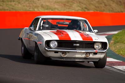 51;1969-Chevrolet-Camaro;3-April-2010;Australia;Bathurst;Colin-Warrington;FOSC;Festival-of-Sporting-Cars;Historic-Touring-Cars;Mt-Panorama;NSW;New-South-Wales;auto;classic;motorsport;racing;super-telephoto;vintage