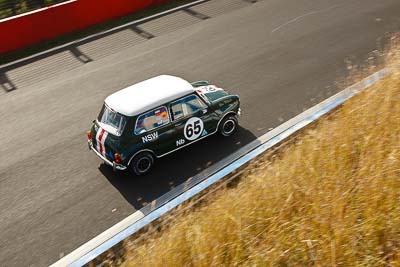 65;1964-Morris-Cooper-S;3-April-2010;Australia;Bathurst;Ben-Tebbutt;FOSC;Festival-of-Sporting-Cars;Historic-Touring-Cars;Mt-Panorama;NSW;New-South-Wales;auto;classic;motorsport;racing;vintage;wide-angle