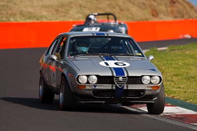 16;1976-Alfa-Romeo-Alfetta-GT-Coupe;3-April-2010;Australia;Bathurst;FOSC;Festival-of-Sporting-Cars;Historic-Sports-Cars;John-Pucak;Mt-Panorama;NSW;New-South-Wales;auto;classic;motorsport;racing;super-telephoto;vintage
