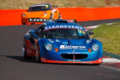 32;2000-Lotus-Elise;3-April-2010;Australia;Bathurst;David-Mackie;FOSC;Festival-of-Sporting-Cars;Marque-Sports;Mt-Panorama;NSW;New-South-Wales;auto;motorsport;racing;super-telephoto